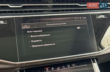 Позашляховик / Кросовер Audi Q7 2019 в Ужгороді