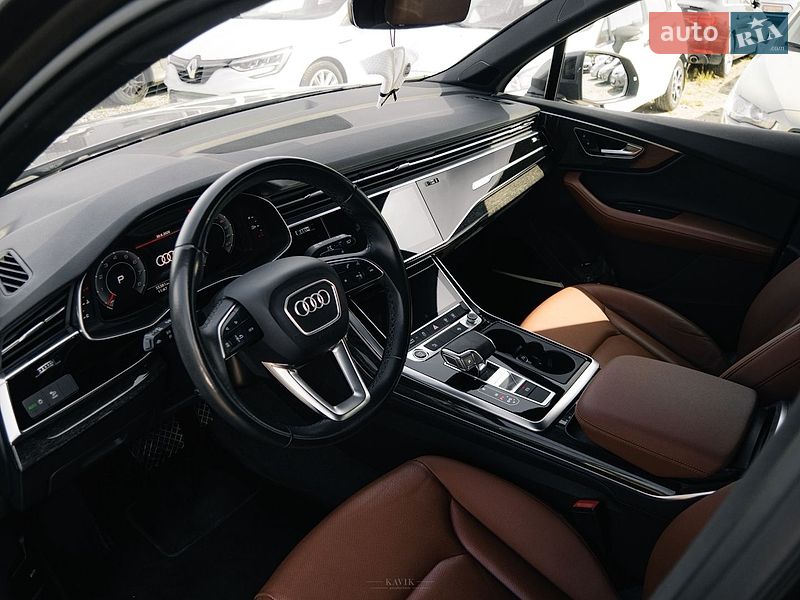 Внедорожник / Кроссовер Audi Q7 2022 в Львове