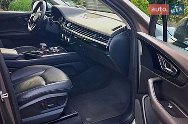 Внедорожник / Кроссовер Audi Q7 2017 в Харькове