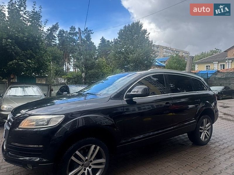 Внедорожник / Кроссовер Audi Q7 2007 в Киеве