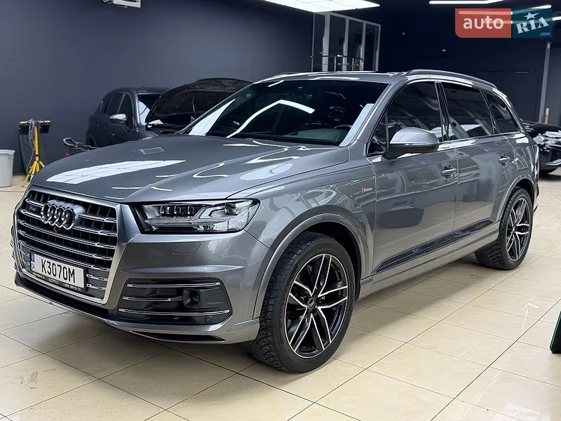 Audi Q7 2017