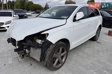 Позашляховик / Кросовер Audi Q7 2014 в Львові