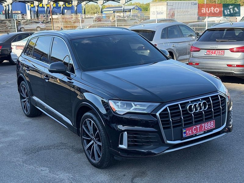 Позашляховик / Кросовер Audi Q7 2020 в Львові