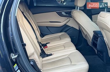 Позашляховик / Кросовер Audi Q7 2020 в Львові