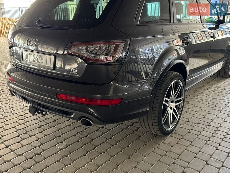 Позашляховик / Кросовер Audi Q7 2013 в Галичі
