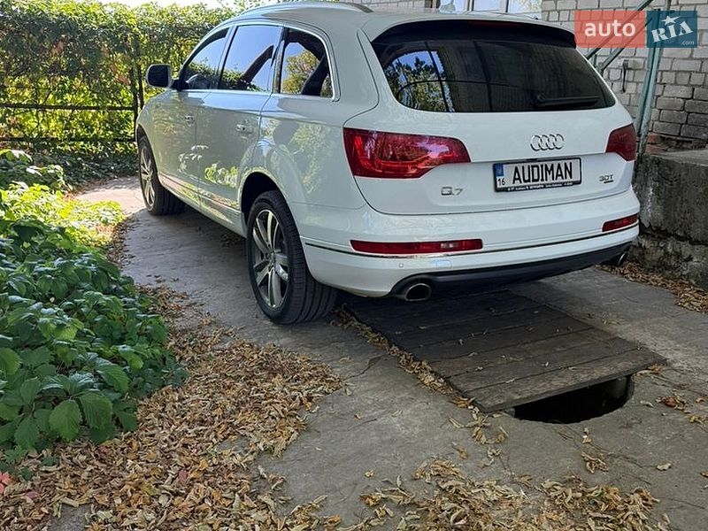 Позашляховик / Кросовер Audi Q7 2014 в Прилуках фото 4 Позашляховик / Кросовер Audi Q7 2014 в Прилуках