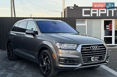 Позашляховик / Кросовер Audi Q7 2017 в Луцьку