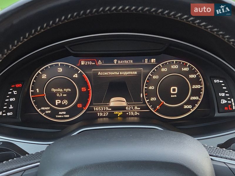 Позашляховик / Кросовер Audi Q7 2015 в Києві