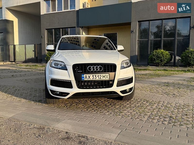 Audi Q7 2014