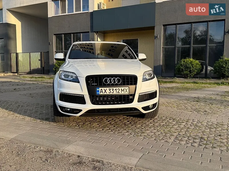 Audi Q7