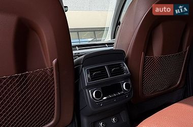 Позашляховик / Кросовер Audi Q7 2019 в Виноградові