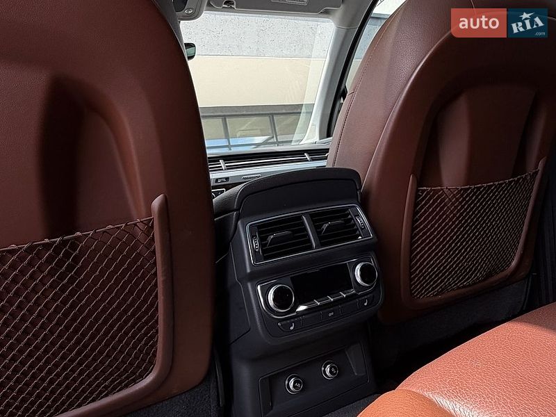 Позашляховик / Кросовер Audi Q7 2019 в Виноградові