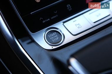 Внедорожник / Кроссовер Audi Q7 2022 в Киеве