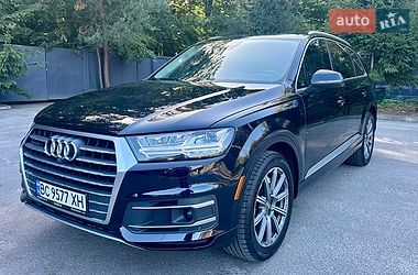 Внедорожник / Кроссовер Audi Q7 2017 в Львове