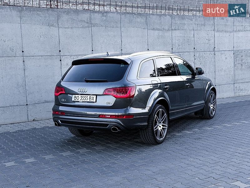 Позашляховик / Кросовер Audi Q7 2013 в Тернополі