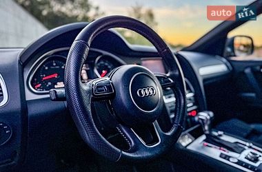 Позашляховик / Кросовер Audi Q7 2013 в Тернополі