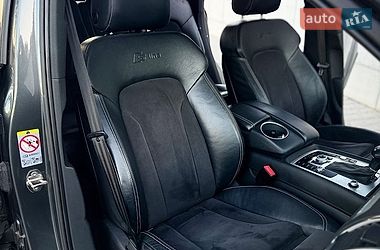 Позашляховик / Кросовер Audi Q7 2013 в Тернополі