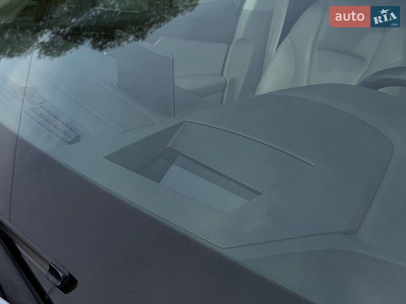 Позашляховик / Кросовер Audi Q7 2016 в Львові