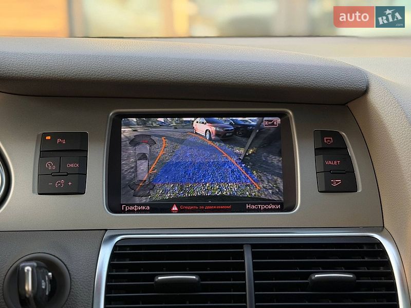 Позашляховик / Кросовер Audi Q7 2015 в Львові
