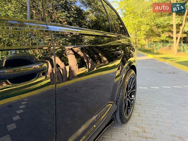 Внедорожник / Кроссовер Audi Q7 2016 в Шепетовке