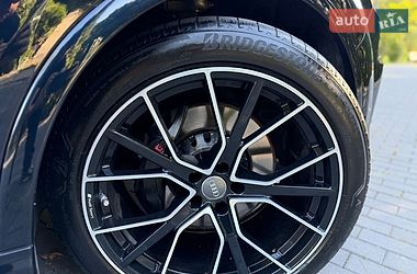 Внедорожник / Кроссовер Audi Q7 2016 в Шепетовке