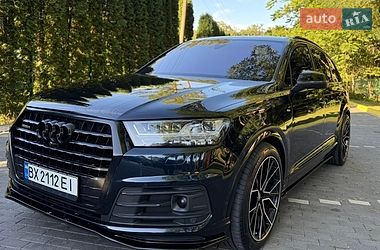 Внедорожник / Кроссовер Audi Q7 2016 в Шепетовке