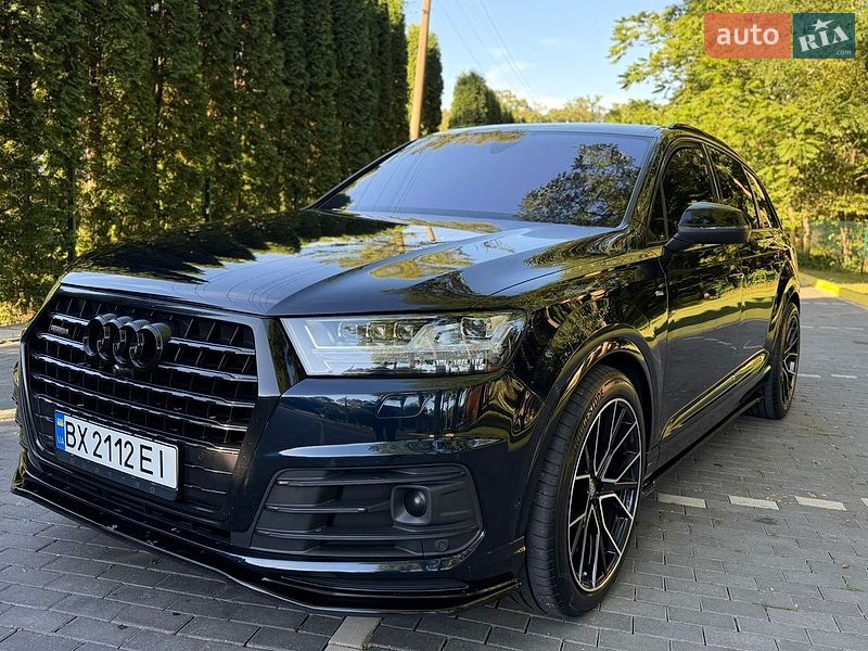 Внедорожник / Кроссовер Audi Q7 2016 в Шепетовке
