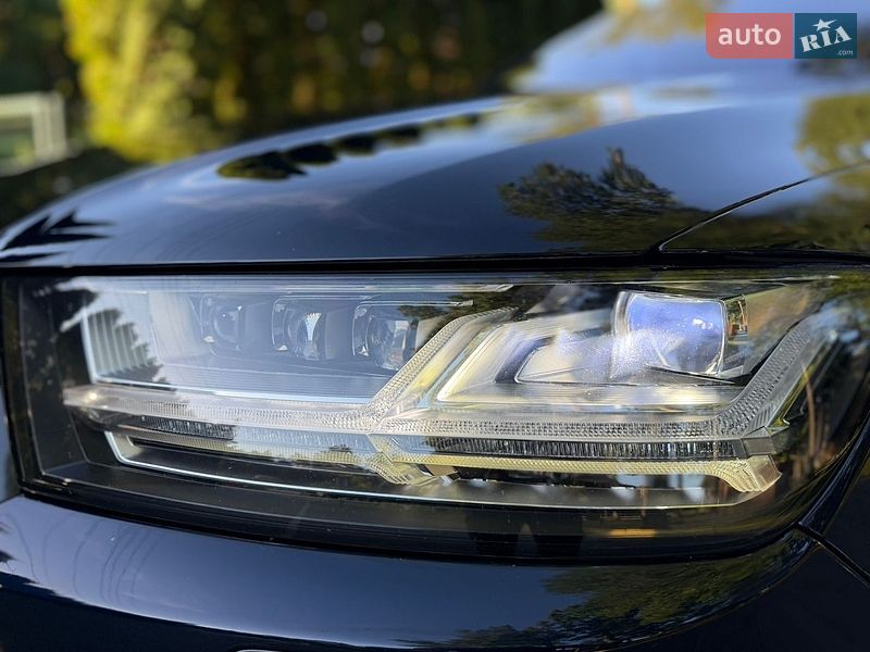 Внедорожник / Кроссовер Audi Q7 2016 в Шепетовке