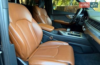 Внедорожник / Кроссовер Audi Q7 2016 в Шепетовке