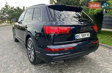 Внедорожник / Кроссовер Audi Q7 2015 в Львове