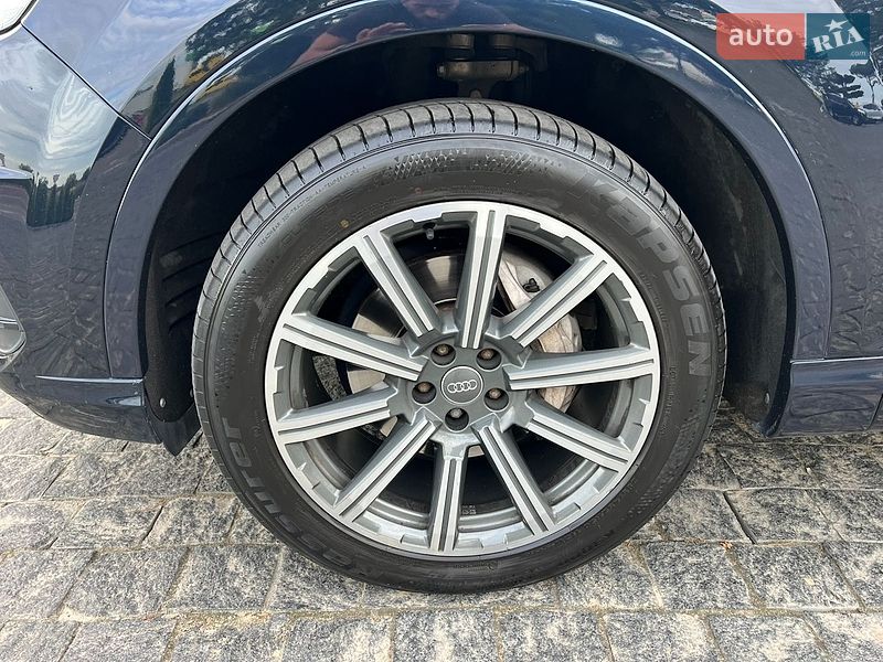 Внедорожник / Кроссовер Audi Q7 2015 в Львове