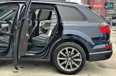 Внедорожник / Кроссовер Audi Q7 2015 в Львове