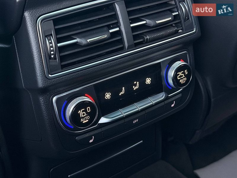 Внедорожник / Кроссовер Audi Q7 2016 в Кривом Роге