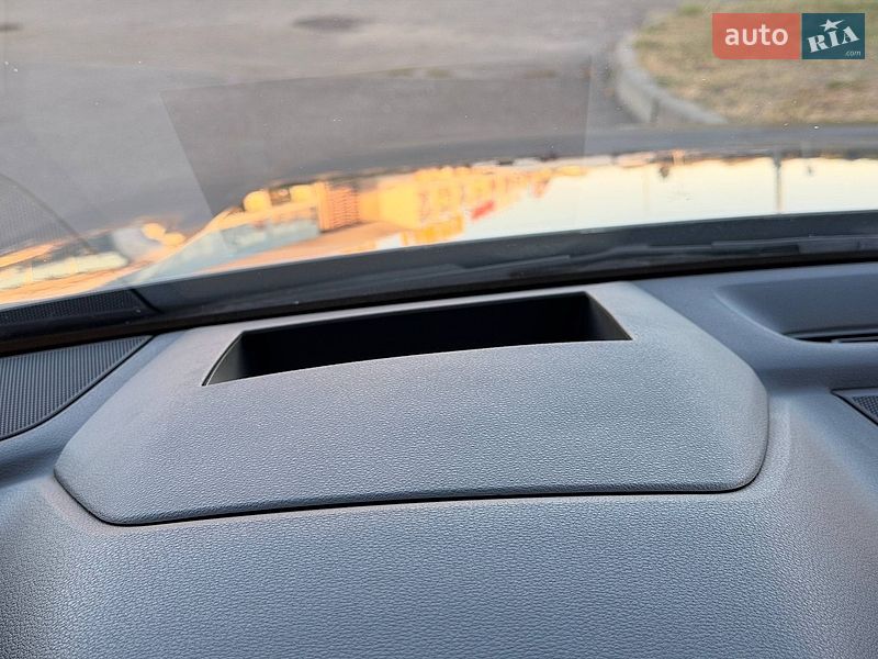 Внедорожник / Кроссовер Audi Q7 2016 в Кривом Роге