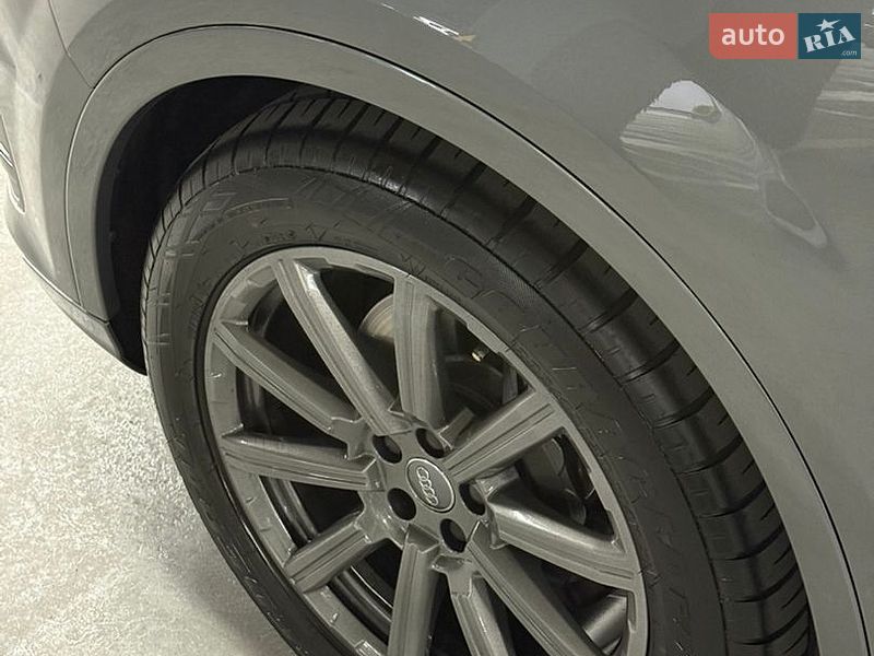 Позашляховик / Кросовер Audi Q7 2016 в Одесі фото 10 Позашляховик / Кросовер Audi Q7 2016 в Одесі