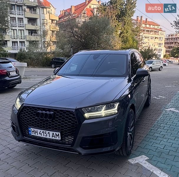Позашляховик / Кросовер Audi Q7 2018 в Одесі