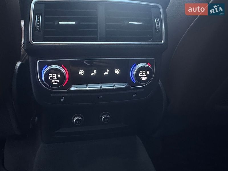 Позашляховик / Кросовер Audi Q7 2018 в Одесі