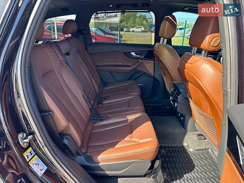 Внедорожник / Кроссовер Audi Q7 2018 в Киеве