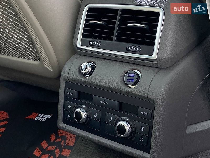 Позашляховик / Кросовер Audi Q7 2012 в Львові
