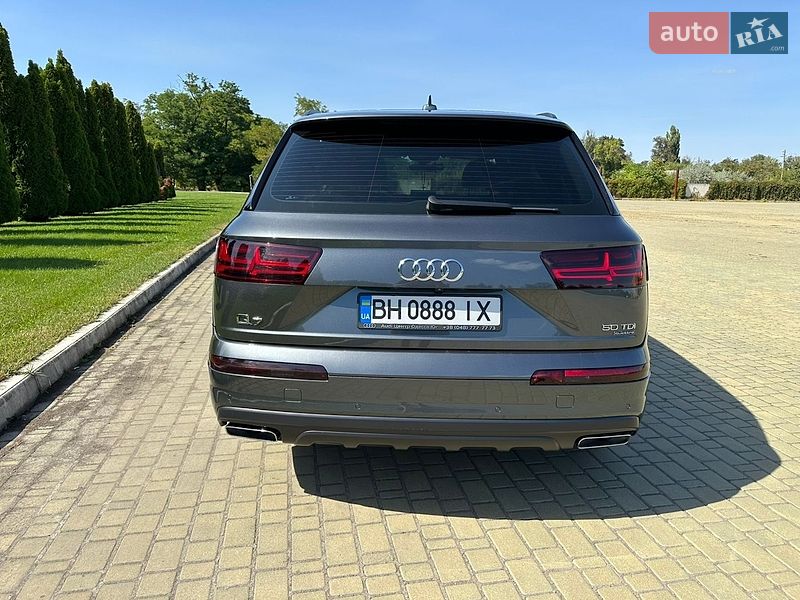 Позашляховик / Кросовер Audi Q7 2019 в Одесі