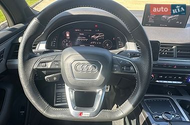 Позашляховик / Кросовер Audi Q7 2019 в Одесі