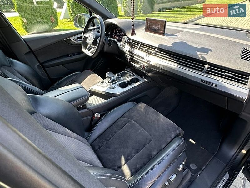 Позашляховик / Кросовер Audi Q7 2019 в Одесі