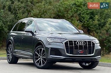 Позашляховик / Кросовер Audi Q7 2021 в Тернополі