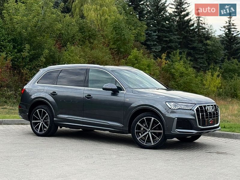 Внедорожник / Кроссовер Audi Q7 2021 в Тернополе