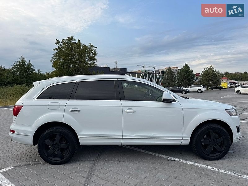 Позашляховик / Кросовер Audi Q7 2013 в Хмельницькому