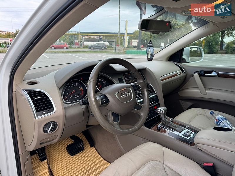 Позашляховик / Кросовер Audi Q7 2013 в Хмельницькому