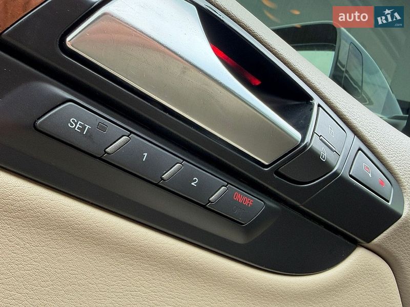 Позашляховик / Кросовер Audi Q7 2013 в Чернівцях фото 45 Позашляховик / Кросовер Audi Q7 2013 в Чернівцях