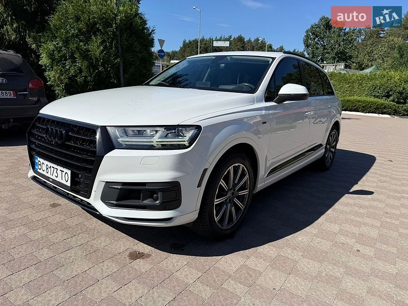 Audi Q7 2016