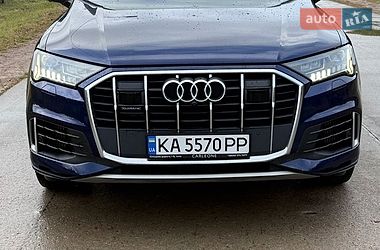 Внедорожник / Кроссовер Audi Q7 2020 в Киеве