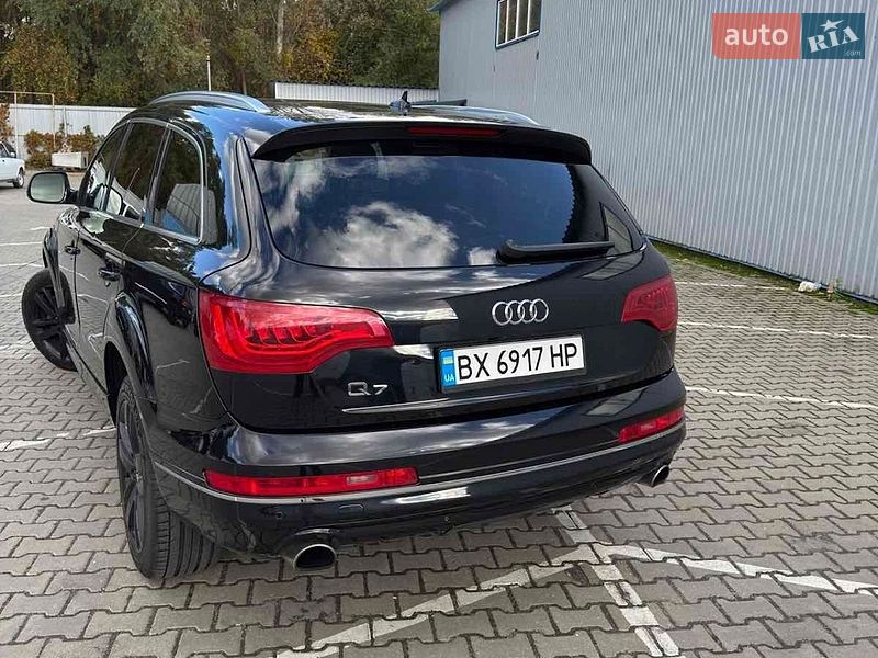 Внедорожник / Кроссовер Audi Q7 2015 в Хмельницком